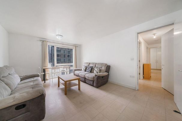 3 bedroom apartment to rent - Photo 1