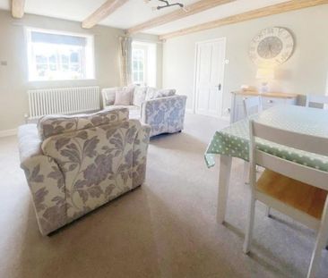 3 bedroom cottage to rent - Photo 2