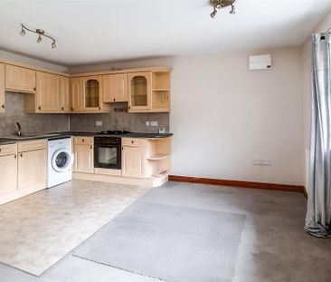 2 bedroom terraced house to rent - Photo 3