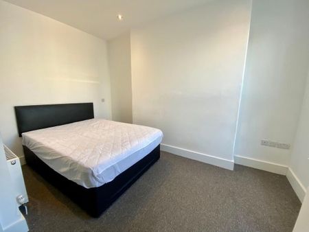 23 Ulsterville Avenue, Belfast, BT9 7AS - Photo 3