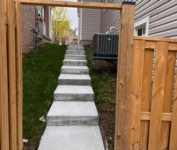 For Lease - 1708 Arborwood Drive, Oshawa, Ontario - Photo 4