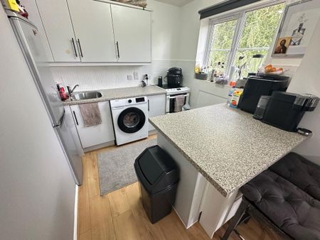 1 bedroom apartment to rent - Photo 4