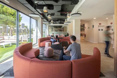 Calle Elche, Sevilla, Andalusia 41013 - Photo 2