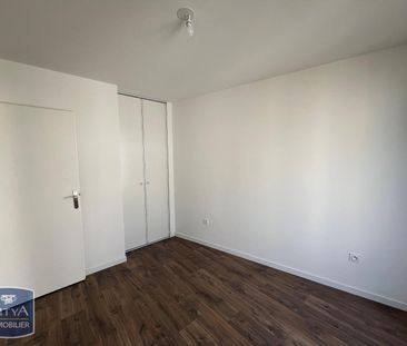 Location Appartement 3 pièces 59m² NEUILLY SUR MARNE 93330 - Photo 3