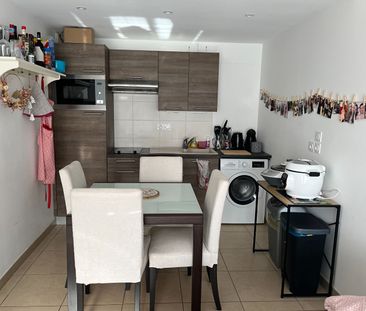 Location Appartement 2 pièces 43m² - Photo 3