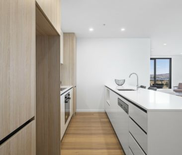 Convenient Location, Spectacular Outlook - Photo 6