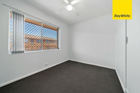 Top Floor Apartment Living in Karabar - Photo 5