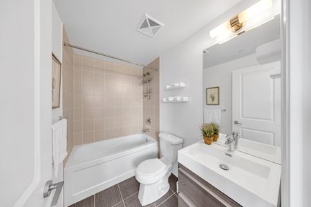 For Lease - 15 Zorra Street Unit# 1909, Toronto, Ontario - Photo 2