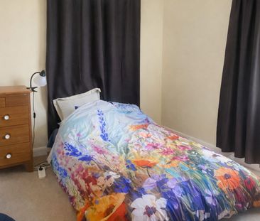 Heidelberg Heights - Photo 3