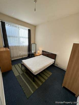 1 bedroom property to rent in Penarth - Photo 3