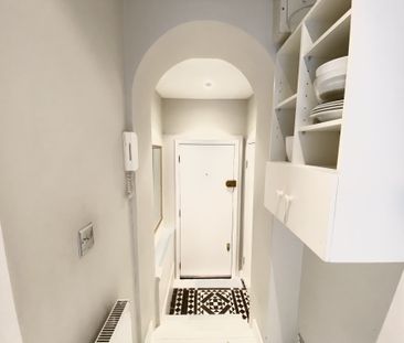 Bramham Gardens, London, SW5 flat to rent - Photo 2