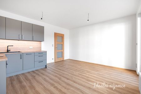 Pronájem bytu 3+kk 67 m² - Фото 2