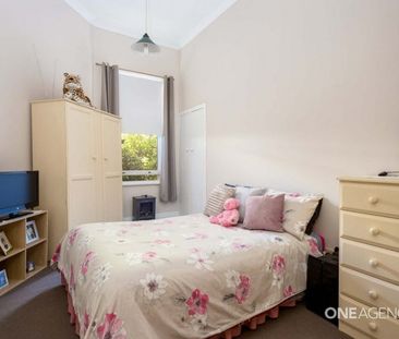 Character Home with stunning views - Photo 6