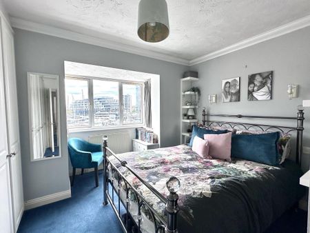 3 bedroom townhouse to rent - Photo 2