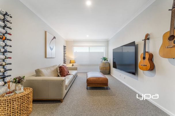 GREAT FAMILY HOME - Photo 1