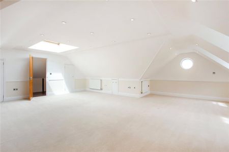 6 bedroom detached house to rent - Photo 4