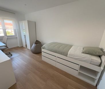 Praceta Primeiro de Maio, Amadora, Lisbon 2720 - Photo 6