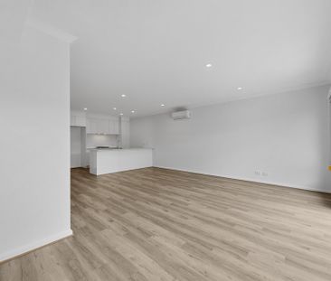 14 Jandakot Walk, Point Cook VIC 3030 - House For Rent | Domain - Photo 6