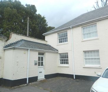 Lympstone, Exmouth - Photo 5