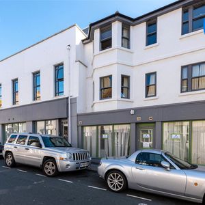 1 bedroom property to rent - Photo 3