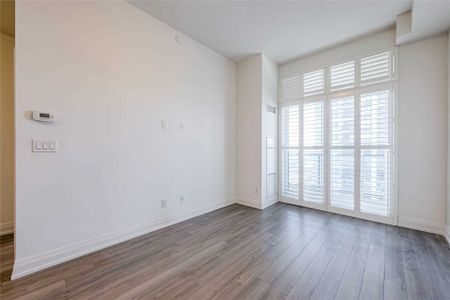 For Lease - 3600 Highway 7 Road Unit# 705, Vaughan, Ontario - Photo 4