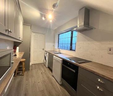 Hillcrest Drive, Lucan, Co Dublin - Photo 6