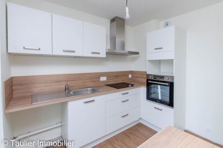Location Appartement 2 pièces 44m² ST MARCELLIN 38160 - Photo 3