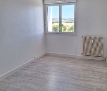 Location - Appartement T4 - 80 m² - Cussey-sur-l'Ognon - Photo 4
