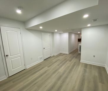 For Lease - 76 Boathouse Road, Brampton, Ontario - Photo 4