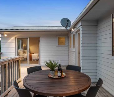 Large Family Home - Photo 3