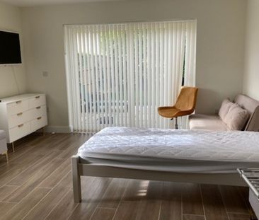 Lime Trees, High Street, Scampton, Lincoln, LN1 2SE - Photo 1