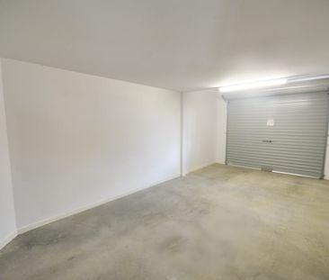 Fabulous home in great location - Photo 6