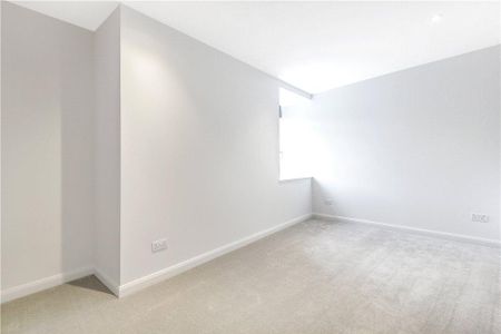 3 bedroom apartment to rent - Photo 2