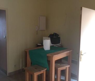 Location Appartement 2 pièces Meublé 27m² SABLE SUR SARTHE 72300 - Photo 1