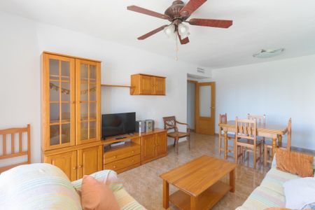 Piso de alquiler en Avenida Don Juan de Borbon, Juan de Borbón - Photo 2