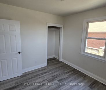 For Lease - 779 Whitman Crescent, Oshawa, Ontario - Photo 2