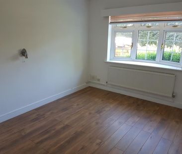 3 bedroom detached house to rent - Photo 2