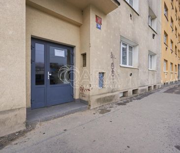 Pronájem bytu 2+kk 60 m², Kolbenova , Praha - Fotografie 3