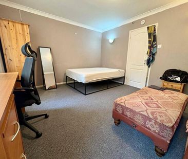 5 bedroom detached house to rent - Photo 5