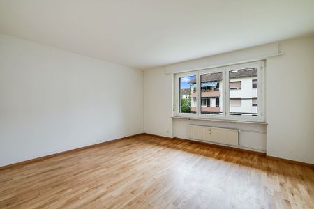 Neuer Glanz in Münchenstein: Strangsanierte 4.5-Zimmer-Wohnung - Photo 3