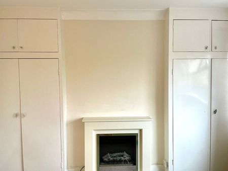 1 Bed Flat, Merton Mansions, SW20 - Photo 3