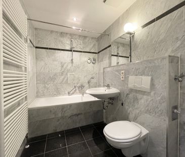 Äußere Neustadt: Dachgeschoss + Parkett + EBK! - Foto 5