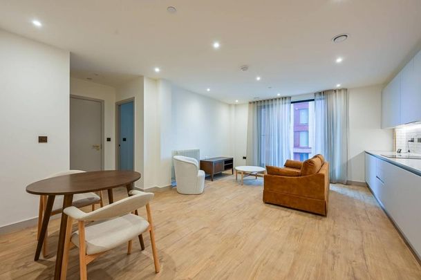 1 bedroom flat to rent - Photo 1