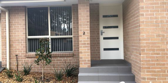 Luxurious Villa - Photo 2