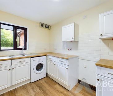 2 bedroom apartment to rent - Photo 6