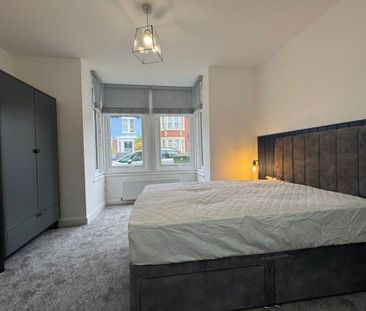 1 bedroom in a house share to rent - Photo 5