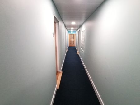 1 Bedroom Property To Rent - Photo 2