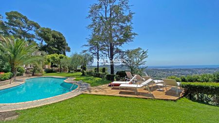 A louer, Mougins, Cote d'Azur, vue mer, piscine, 6 chambres doubles - Photo 5