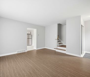 For Lease - 674 Francis Road, Burlington, Ontario - Photo 1