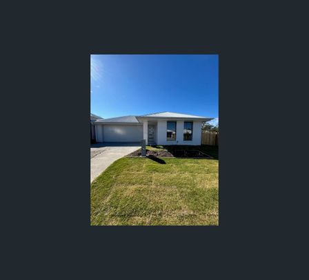 1/46 Beech Dr, Morayfield, Qld 4506 - Photo 1